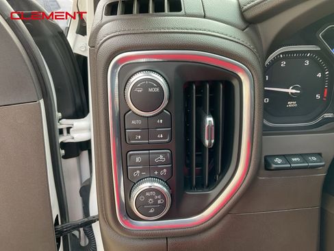 Used 2023 GMC Sierra 2500 Denali w/ Denali Ultimate Package image 14