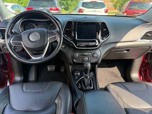 Used 2020 Jeep Cherokee Limited AWD/4WD image 13
