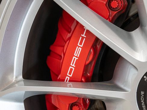 Used 2018 Porsche 911 GT3 RWD image 19