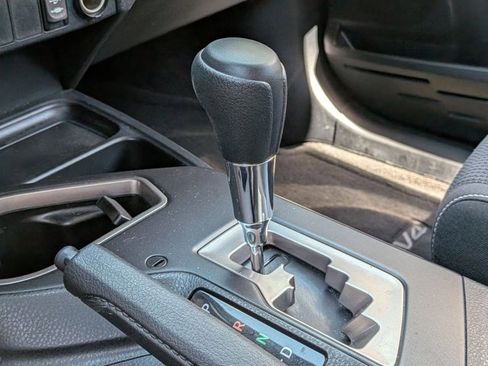 Used 2016 Toyota RAV4 XLE FWD image 12