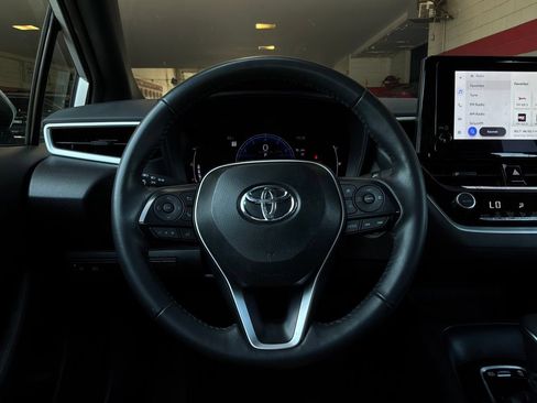 Used 2026 Toyota Corolla SE FWD image 34