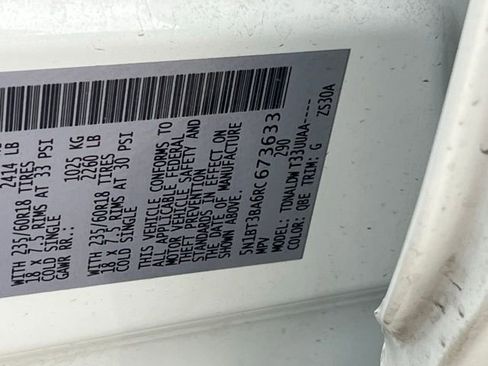 Used 2024 Nissan Rogue SV w/ SV Premium Package image 27