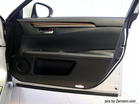 Used 2013 Lexus ES 350 w/ Luxury Pkg FWD image 32
