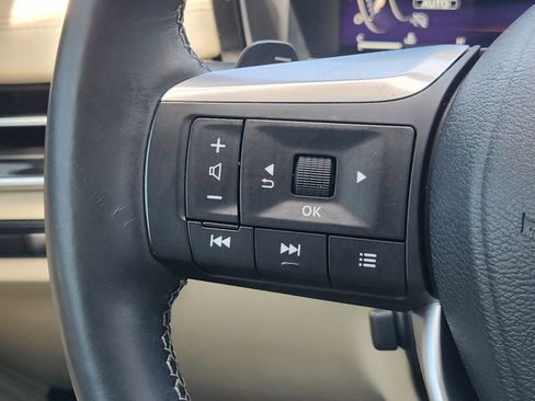 Used 2023 INFINITI QX60 Sensory w/ Cargo Package AWD/4WD image 31