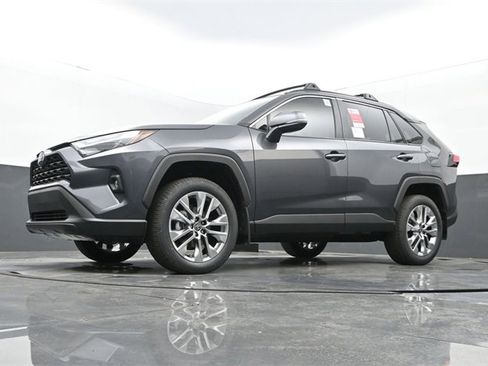 New 2025 Toyota RAV4 XLE Premium image 27