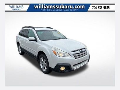 Used 2013 Subaru Outback 2.5i Limited w/ Moonroof Pkg