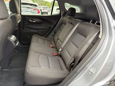 Certified 2023 GMC Terrain SLE w/ Driver Convenience Package AWD/4WD image 14