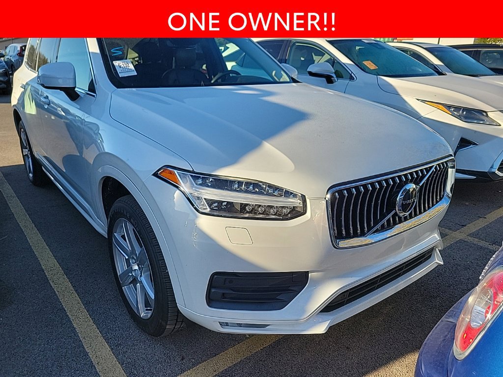 Used 2022 Volvo XC90 T5 Momentum AWD/4WD image 3