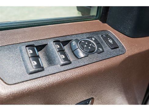 Used 2017 Ford F250 King Ranch w/ Chrome Package AWD/4WD image 20