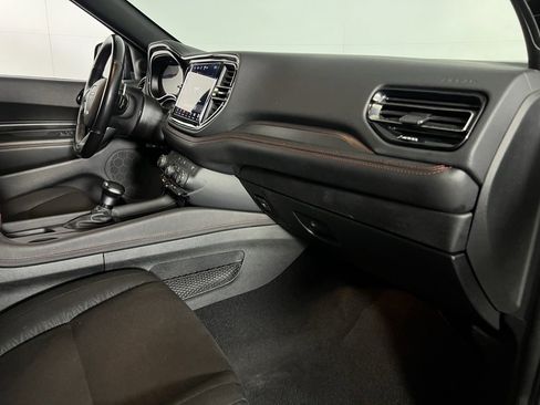 Used 2025 Dodge Durango GT w/ Blacktop Package image 34