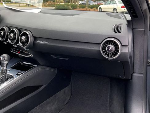 Used 2021 Audi TT 2.0T image 16