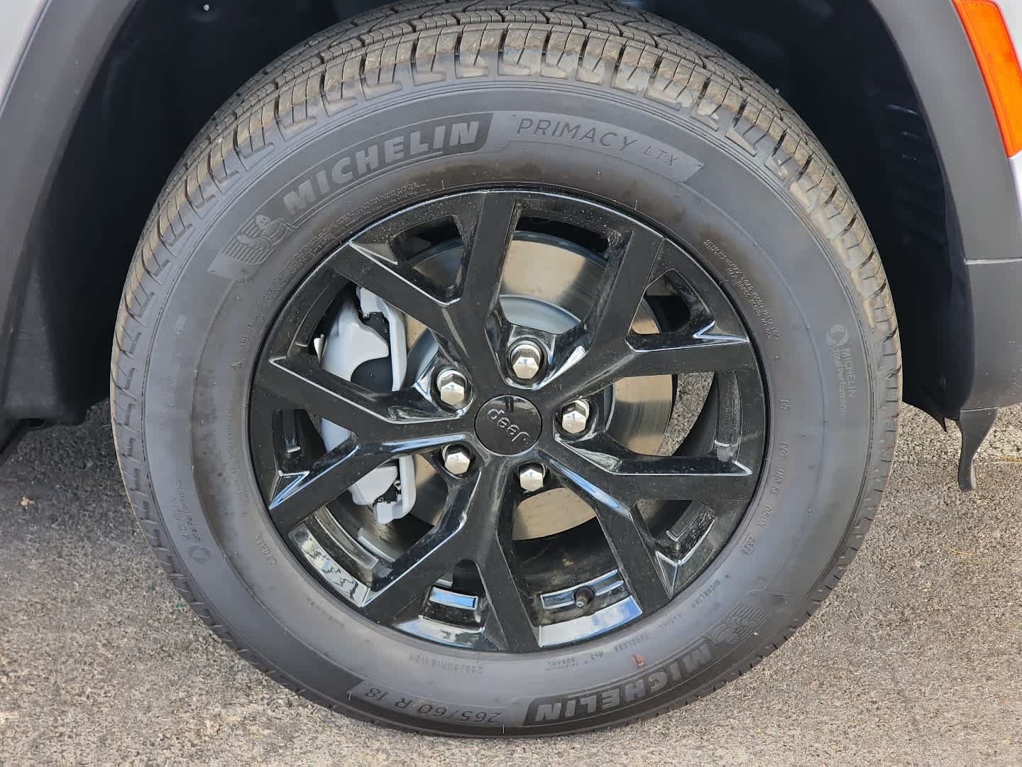 New 2026 Jeep Grand Cherokee Altitude AWD/4WD image 22