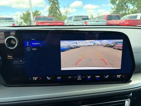 New 2026 Chevrolet Traverse LT AWD/4WD image 16