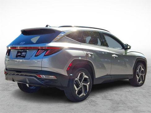 Used 2022 Hyundai Tucson Limited image 4