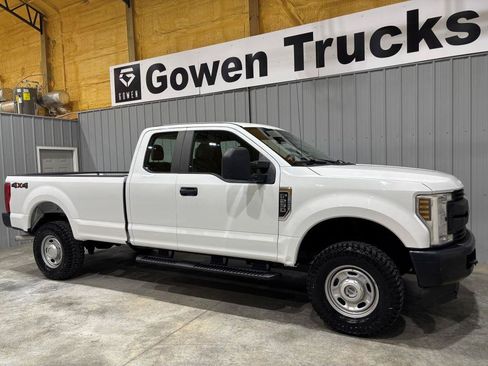 Used 2019 Ford F250 XL w/ Snow Plow Prep Package AWD/4WD image 3