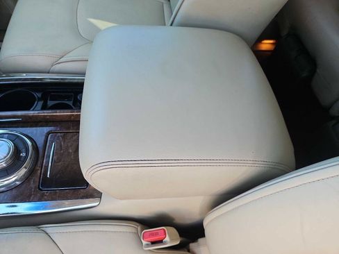 Used 2017 INFINITI QX80 4WD w/ Driver Assistance Package image 12