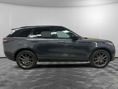 Used 2023 Land Rover Range Rover Velar R-Dynamic S image 6
