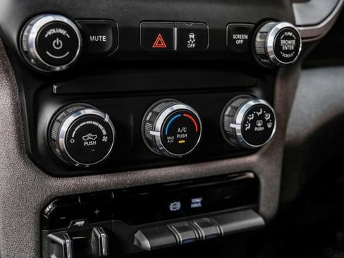 Used 2021 RAM 3500 Tradesman w/ Chrome Appearance Group AWD/4WD image 27