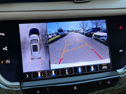 Used 2020 Cadillac XT6 Premium Luxury w/ Platinum Package image 29