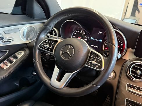 Used 2019 Mercedes-Benz C 300 4MATIC Sedan image 11