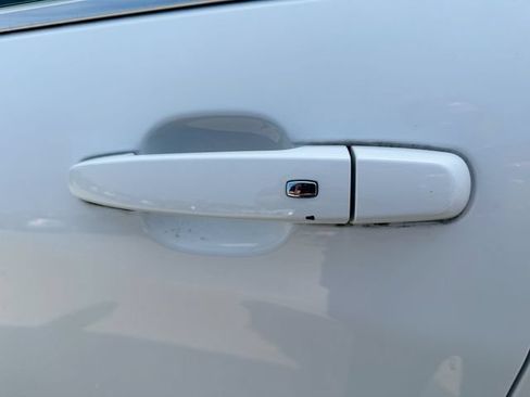 Used 2023 Chevrolet Equinox LT FWD image 53