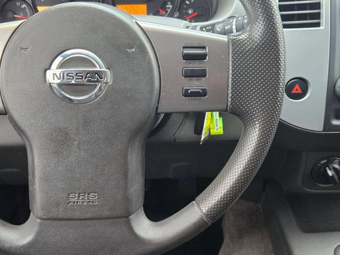 Used 2011 Nissan Xterra S AWD/4WD image 23