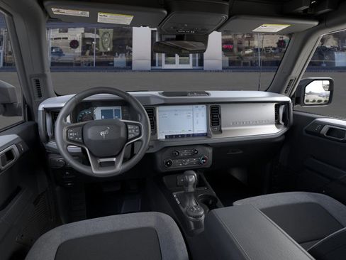 New 2025 Ford Bronco 4-Door image 9
