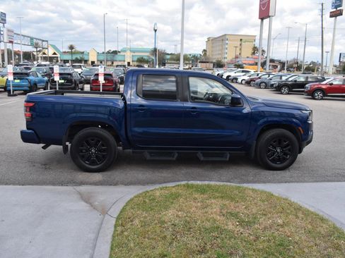 Used 2023 Nissan Frontier SV w/ SV Convenience Package image 17