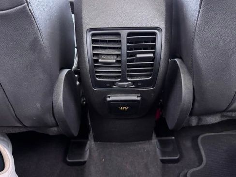 Used 2016 Ford Escape Titanium AWD/4WD image 30