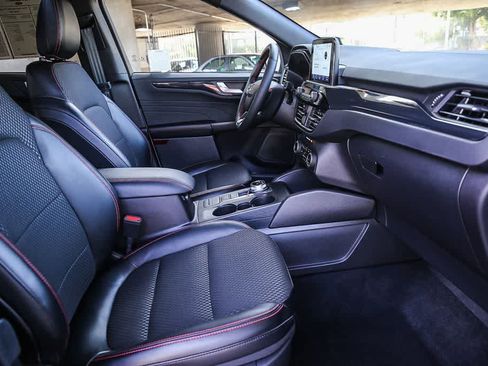 Used 2024 Ford Escape ST-Line w/ Cold Weather Package FWD image 17