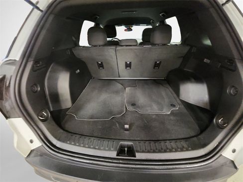 Certified 2025 GMC Terrain Elevation image 25