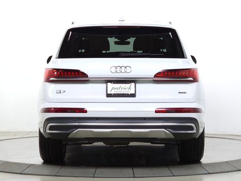 Used 2023 Audi Q7 3.0T Premium Plus AWD/4WD image 8