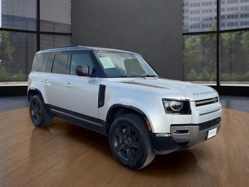Used 2022 Land Rover Defender 110 X-Dynamic SE AWD/4WD image 3