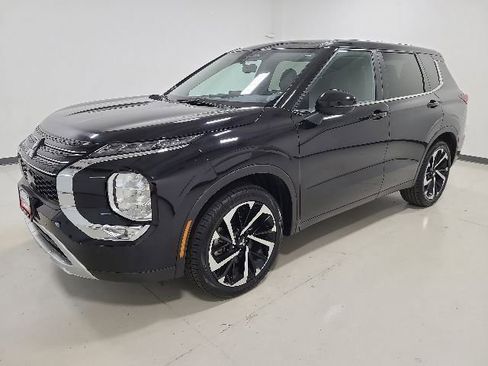 Used 2024 Mitsubishi Outlander SE FWD image 8