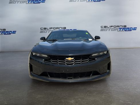 Used 2019 Chevrolet Camaro LT RWD image 2