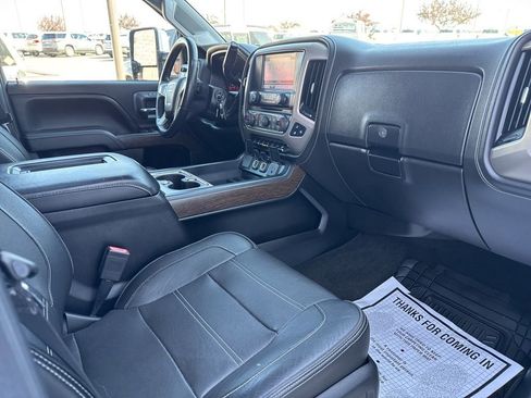 Used 2017 GMC Sierra 2500 Denali w/ Duramax Plus Package image 35