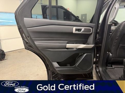 Certified 2024 Ford Explorer XLT w/ Equipment Group 202A image 27