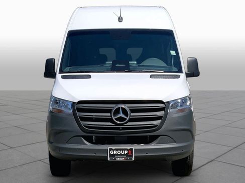 New 2026 Mercedes-Benz Sprinter 2500 image 3