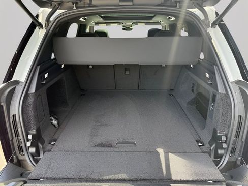 New 2026 Land Rover Range Rover SE AWD/4WD image 27