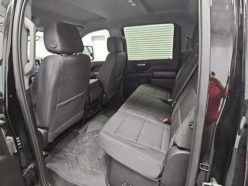 Used 2024 Chevrolet Silverado 2500 Custom w/ Custom Value Package image 25