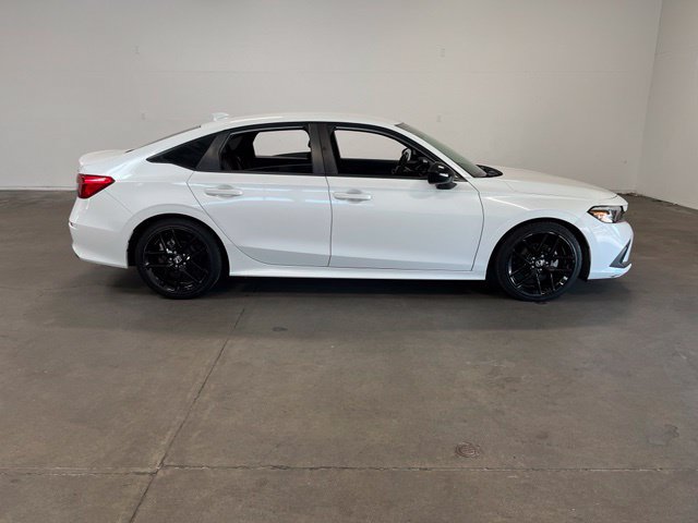 Used 2022 Honda Civic Sport image 2