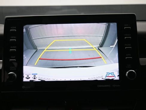 Used 2021 Toyota Camry XSE image 4