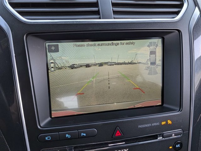 Used 2018 Ford Explorer Limited w/ Equipment Group 301A FWD image 19