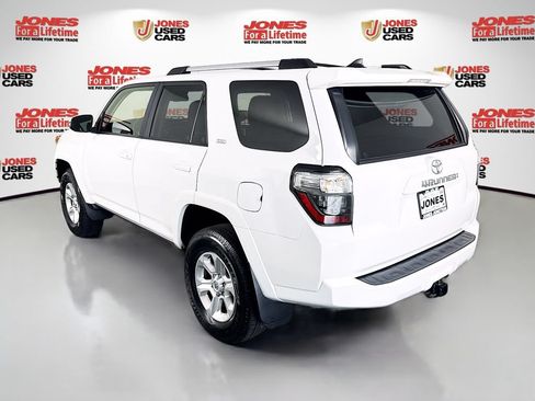 Used 2024 Toyota 4Runner SR5 Premium w/ Moonroof Package AWD/4WD image 2
