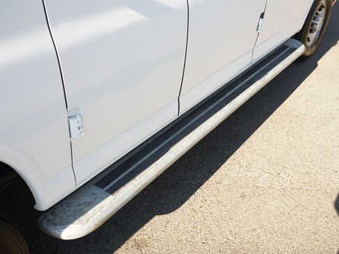 Used 2024 Chevrolet Express 2500 w/ Driver Convenience Package image 18