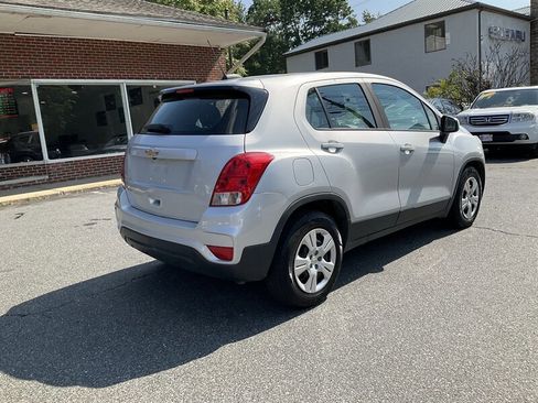 Used 2018 Chevrolet Trax LS image 5