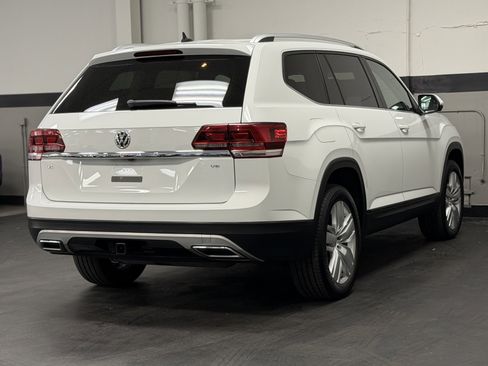 Used 2019 Volkswagen Atlas SE w/ Panoramic Sunroof Package image 11