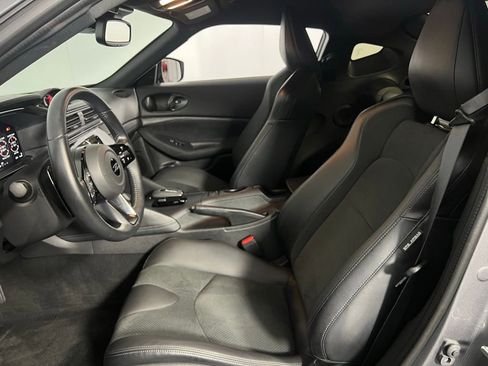 Used 2025 Nissan Z Performance w/ Floor Mat Package image 26