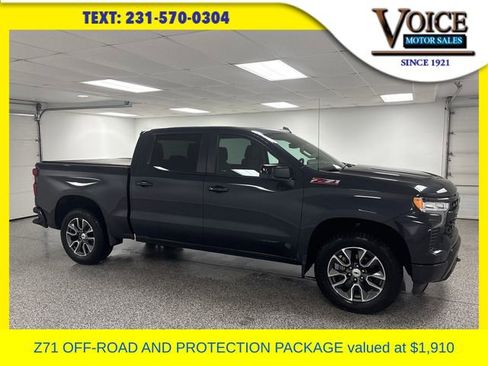 Used 2024 Chevrolet Silverado 1500 RST image 1