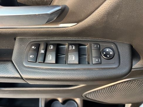 Used 2019 RAM 1500 Big Horn AWD/4WD image 14